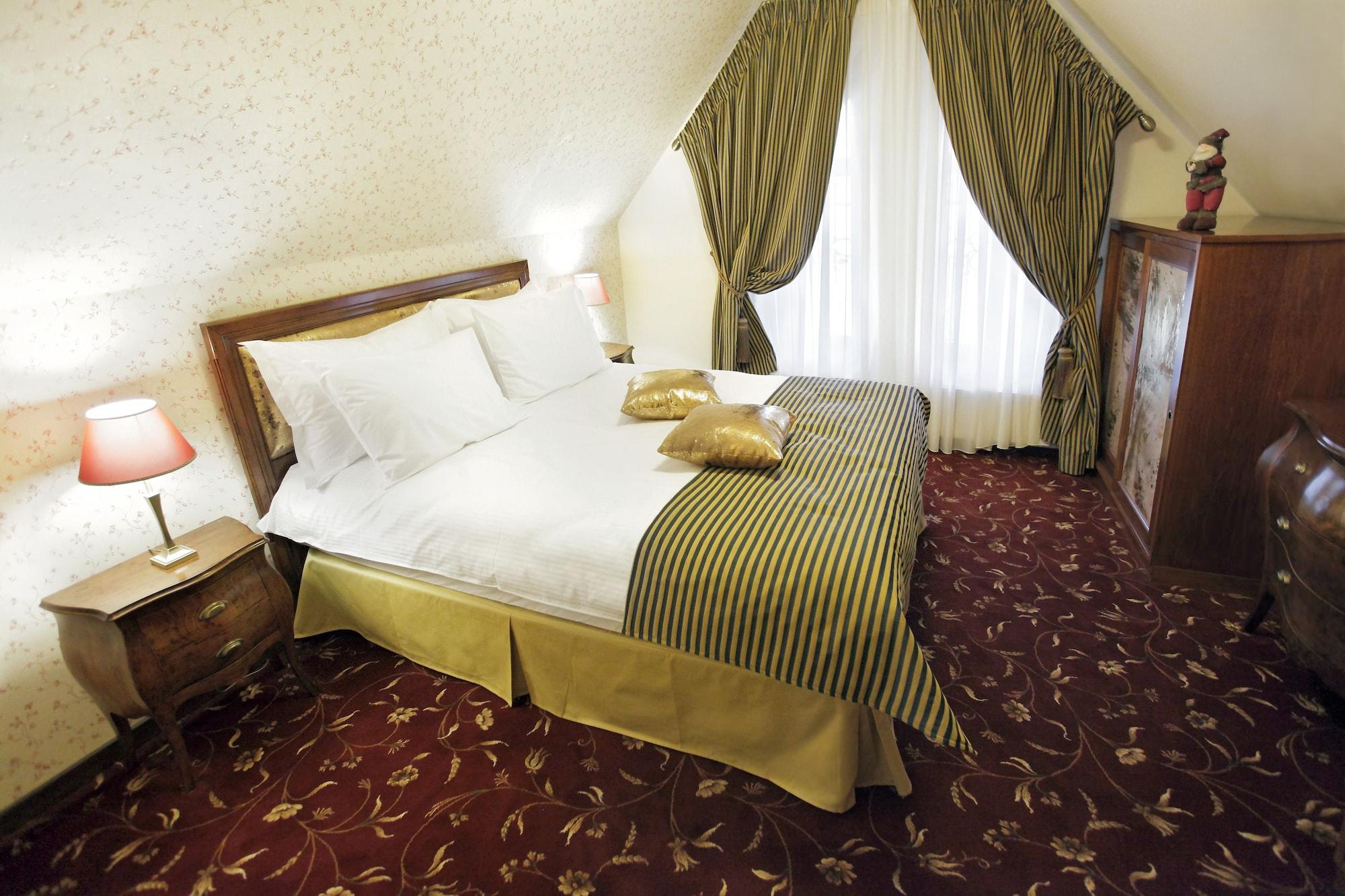 Hotel Boutique Belvedere Sinaia Exterior photo