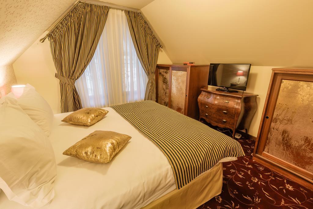 Hotel Boutique Belvedere Sinaia Exterior photo