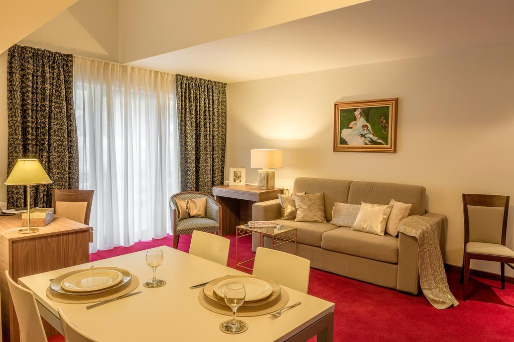 Hotel Boutique Belvedere Sinaia Exterior photo