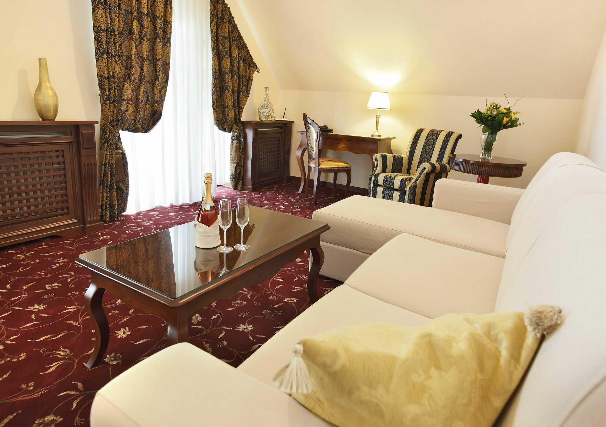 Hotel Boutique Belvedere Sinaia Exterior photo