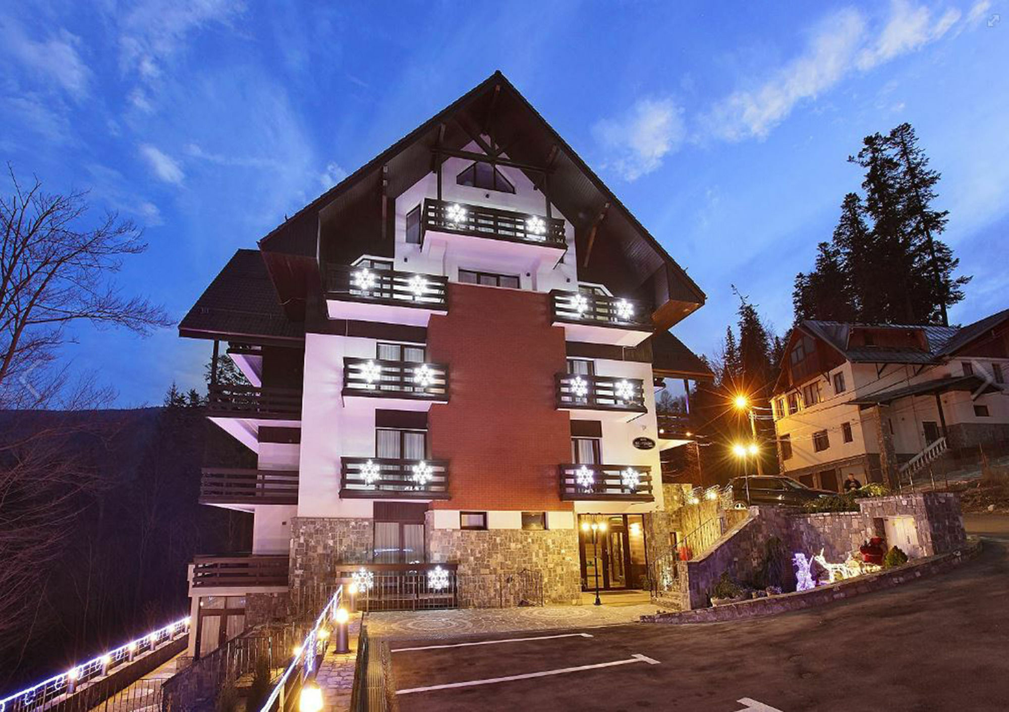 Hotel Boutique Belvedere Sinaia Exterior photo