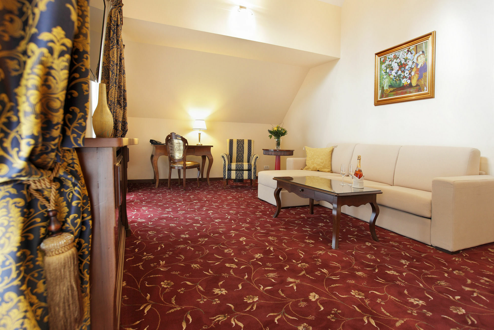 Hotel Boutique Belvedere Sinaia Exterior photo